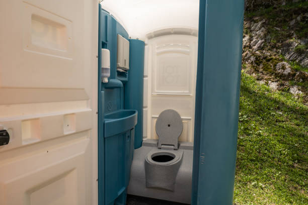 Portable Toilet Options We Offer in Mountain Green, UT